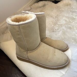 Vintage | HTF Ugg Australia cream short classic men's boots